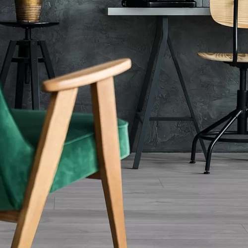 ДУБ МАКРО СВЕТЛО-СЕРЫЙ ЛАМИНАТ  KRONOTEX  MAMMUT PLUS ламинат для пола